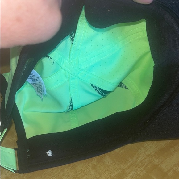 Nike Bright Neon Green Sports Cap - Picture 9 of 9